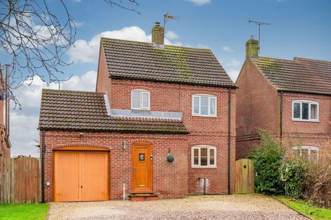 3 bedroom detached house for sale, The Green, Selby YO8