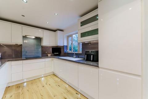 3 bedroom detached house for sale, The Green, Selby YO8