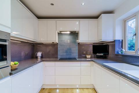 3 bedroom detached house for sale, The Green, Selby YO8