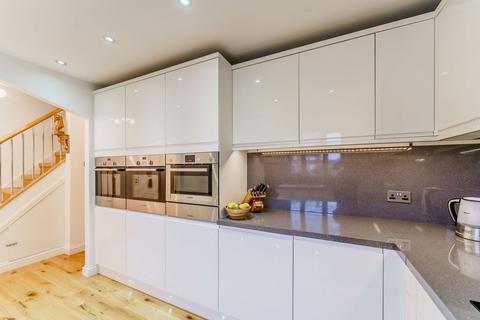 3 bedroom detached house for sale, The Green, Selby YO8