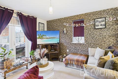 2 bedroom end of terrace house for sale, Highlander Drive, Telford TF2