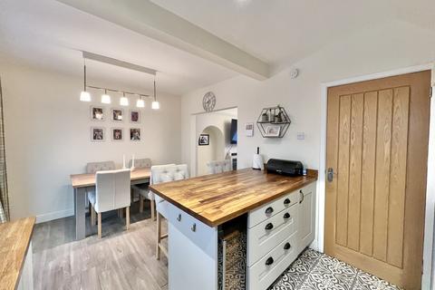 3 bedroom semi-detached house for sale, Tensing Avenue, Bispham FY2