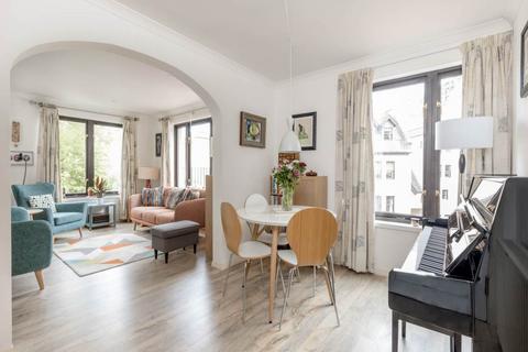 2 bedroom flat to rent, Belford Road, West End, Edinburgh