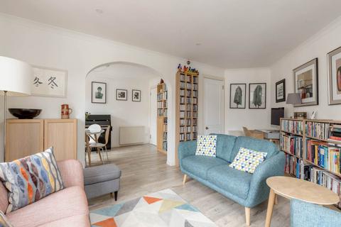 2 bedroom flat to rent, Belford Road, West End, Edinburgh