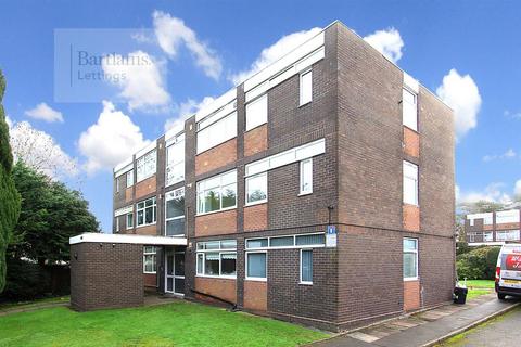 2 bedroom flat to rent, Spruce Way, Finchfield