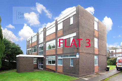 2 bedroom flat to rent, Spruce Way, Finchfield