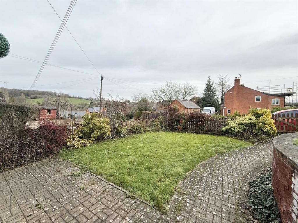Front Garden.jpg