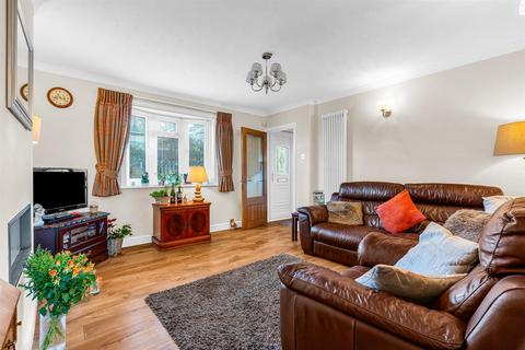 3 bedroom terraced house for sale, Spinney Street, Hertford SG13