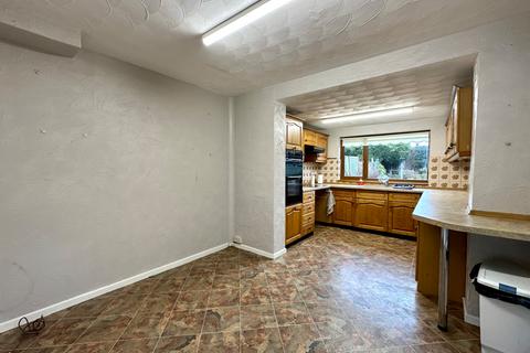 3 bedroom terraced house for sale, Poultney Street, West Bromwich B70