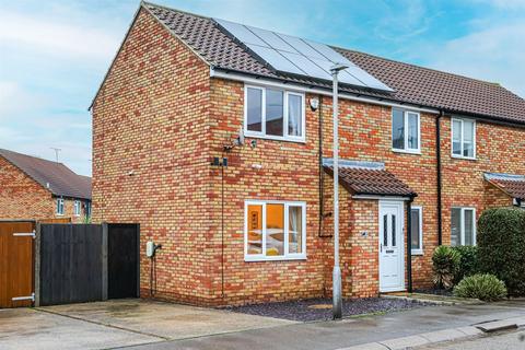2 bedroom semi-detached house for sale, Tendring Avenue, Rayleigh SS6