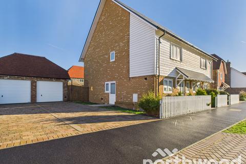 2 bedroom semi-detached house to rent, Lamb Lane, Chilmington Green, Ashford, TN23