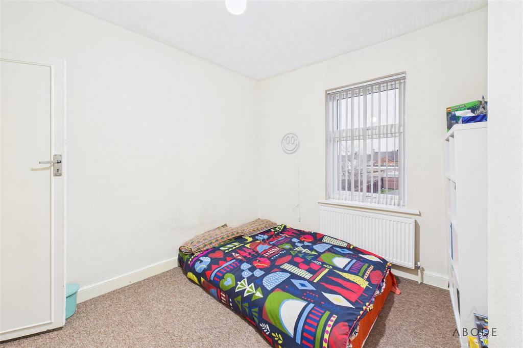 CAM01882 G0-PR0258-STILL016.jpg