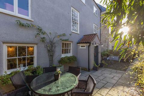 undefined, Penn Place, Wells