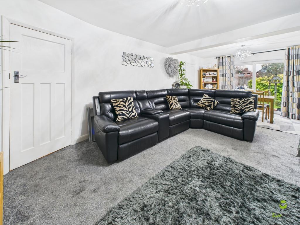 Presented by Clinton at Ewe Move Bexleyheath and Da