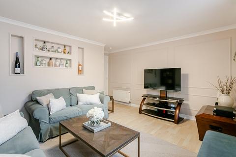 2 bedroom ground floor flat for sale, Duddingston Park South, Duddingston, Edinburgh, EH15