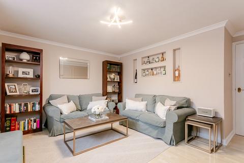 2 bedroom ground floor flat for sale, Duddingston Park South, Duddingston, Edinburgh, EH15