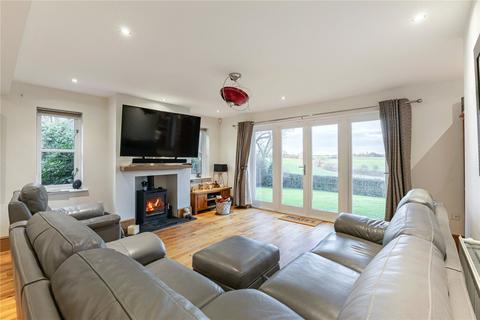 5 bedroom detached house for sale, Wick Hill, Kensworth, Dunstable, Bedfordshire, LU6