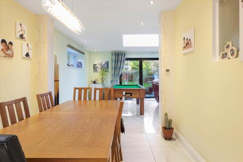 6 bedroom semi-detached house for sale, Leckhampton Road, Cheltenham, Gloucestershire, GL53