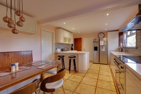 5 bedroom detached house for sale, Bassett, Southampton