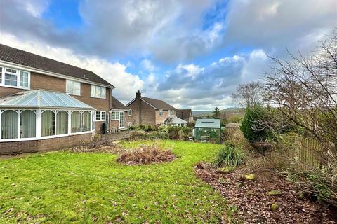 5 bedroom detached house for sale, Hill View, Whaley Bridge, High Peak