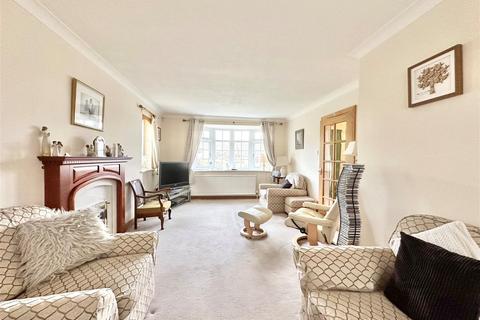 5 bedroom detached house for sale, Hill View, Whaley Bridge, High Peak
