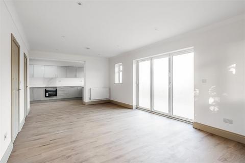 3 bedroom detached bungalow for sale, Hurst Green Road, Hurst Green