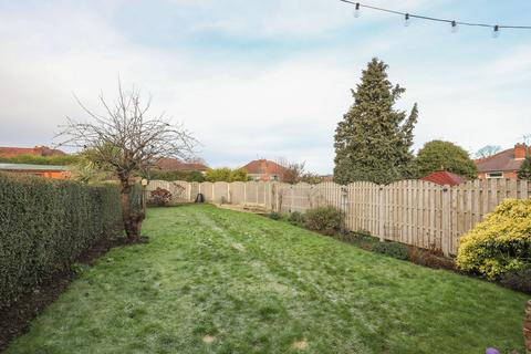 3 bedroom semi-detached house for sale, Sundown Road, Sheffield S13