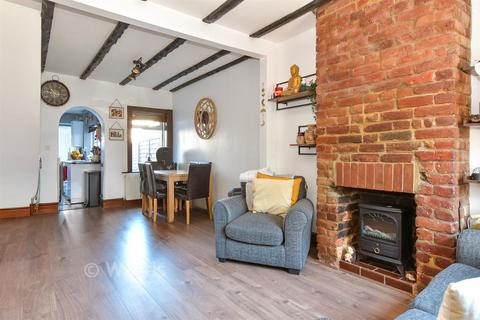 2 bedroom terraced house for sale, Waldeck Road, Dartford, Kent
