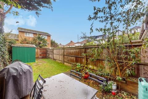 3 bedroom terraced house to rent, Marley Walk, London NW2