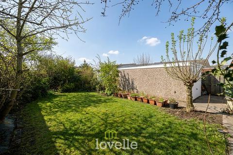 undefined, Pretymen Crescent, New Waltham DN36