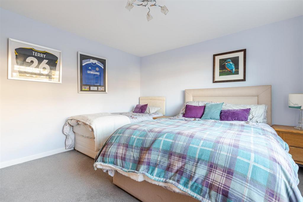 A11 - 73b South Ford Road, Dartmouth - 251120.jpg