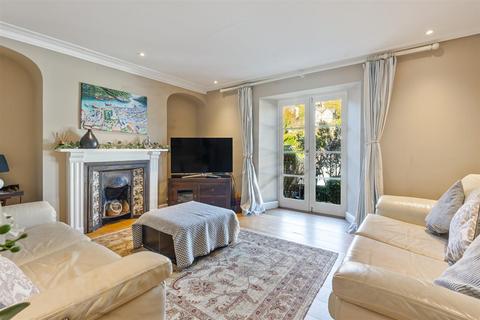 3 bedroom semi-detached house for sale, Victoria Road, Dartmouth
