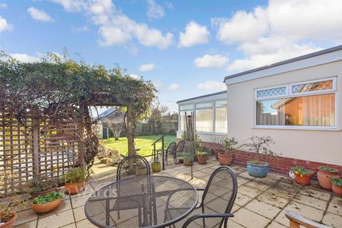 2 bedroom detached bungalow for sale, Newton Road, Whitstable CT5