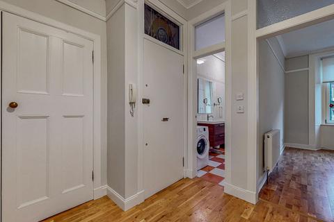 2 bedroom flat for sale, Garrioch Crescent, North Kelvinside, Glasgow, G20
