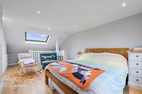 undefined, Eastcombe Avenue, Charlton, SE7