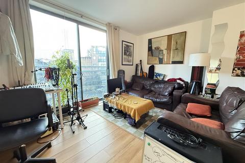2 bedroom apartment for sale, City Point 2, 156 Chapel Street, Salford