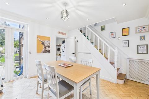2 bedroom semi-detached house for sale, Buckingham Road, Aylesbury HP19