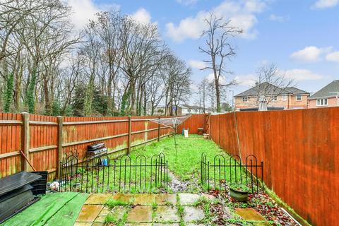 3 bedroom end of terrace house for sale, Grebe Close, Waterlooville, Hampshire