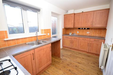 2 bedroom terraced house to rent, Bittern Close, Dunston