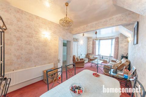 3 bedroom terraced house for sale, Shelley Avenue, London E12