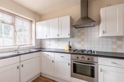 undefined, Drayton Gardens, West Drayton UB7