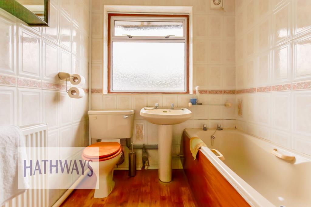 Downstairs Family Bathroom
