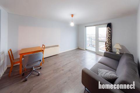 2 bedroom flat for sale, Eastern Avenue, Ilford IG2