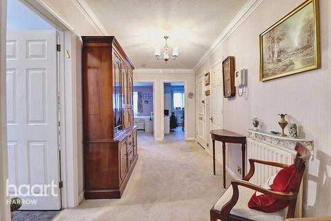 2 bedroom apartment for sale, Marsh Lane, Stanmore