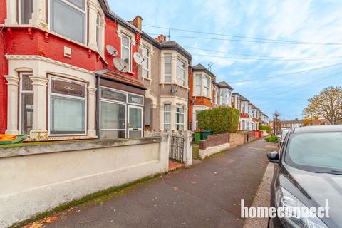 Kensington Avenue, London E12