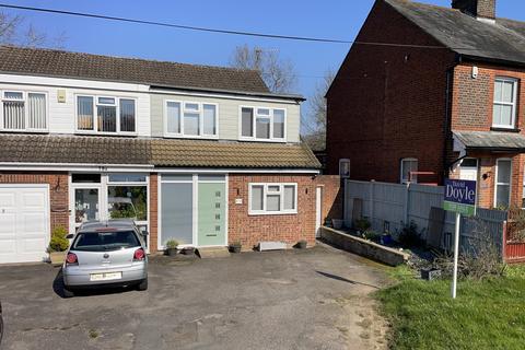 3 bedroom semi-detached house for sale, Leverstock Green Road, Hemel Hempstead, HP3
