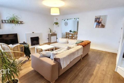 3 bedroom semi-detached house for sale, Blaydon Road, Luton