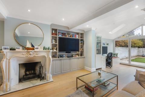 3 bedroom flat for sale, Wandsworth Bridge Road, London, SW6