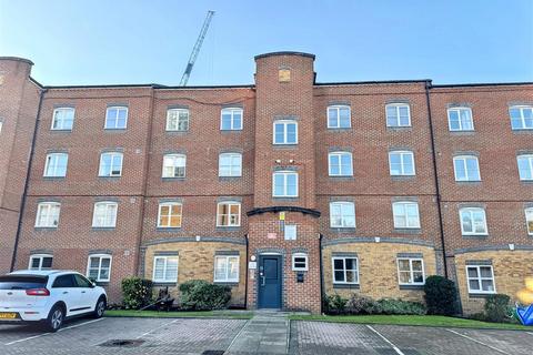 Otter Close, London