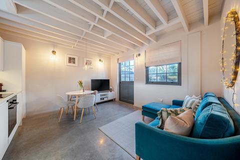 1 bedroom house for sale, Kingston Road, Wimbledon, London, SW19